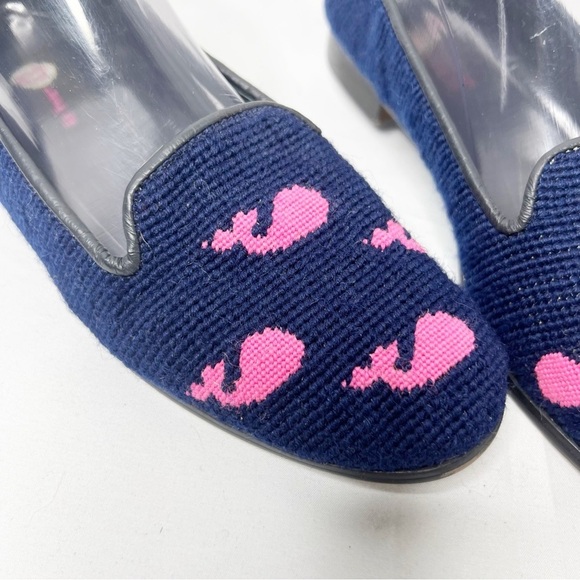By Paige Needlepoint Navy and Pink Whale Print Smoking Slipper Size 7.5 - Picture 2 of 7